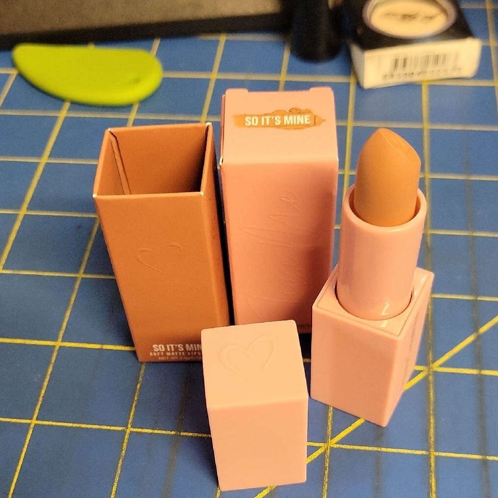 Beauty Creations Soft Matte Lipstick 3.5g - So It's Mine